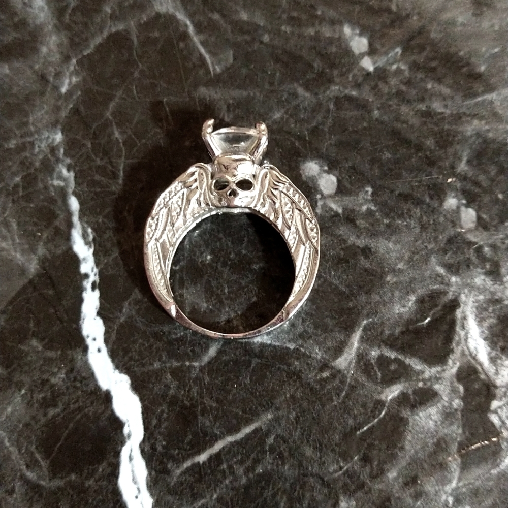 Skull wing silver ring size 10